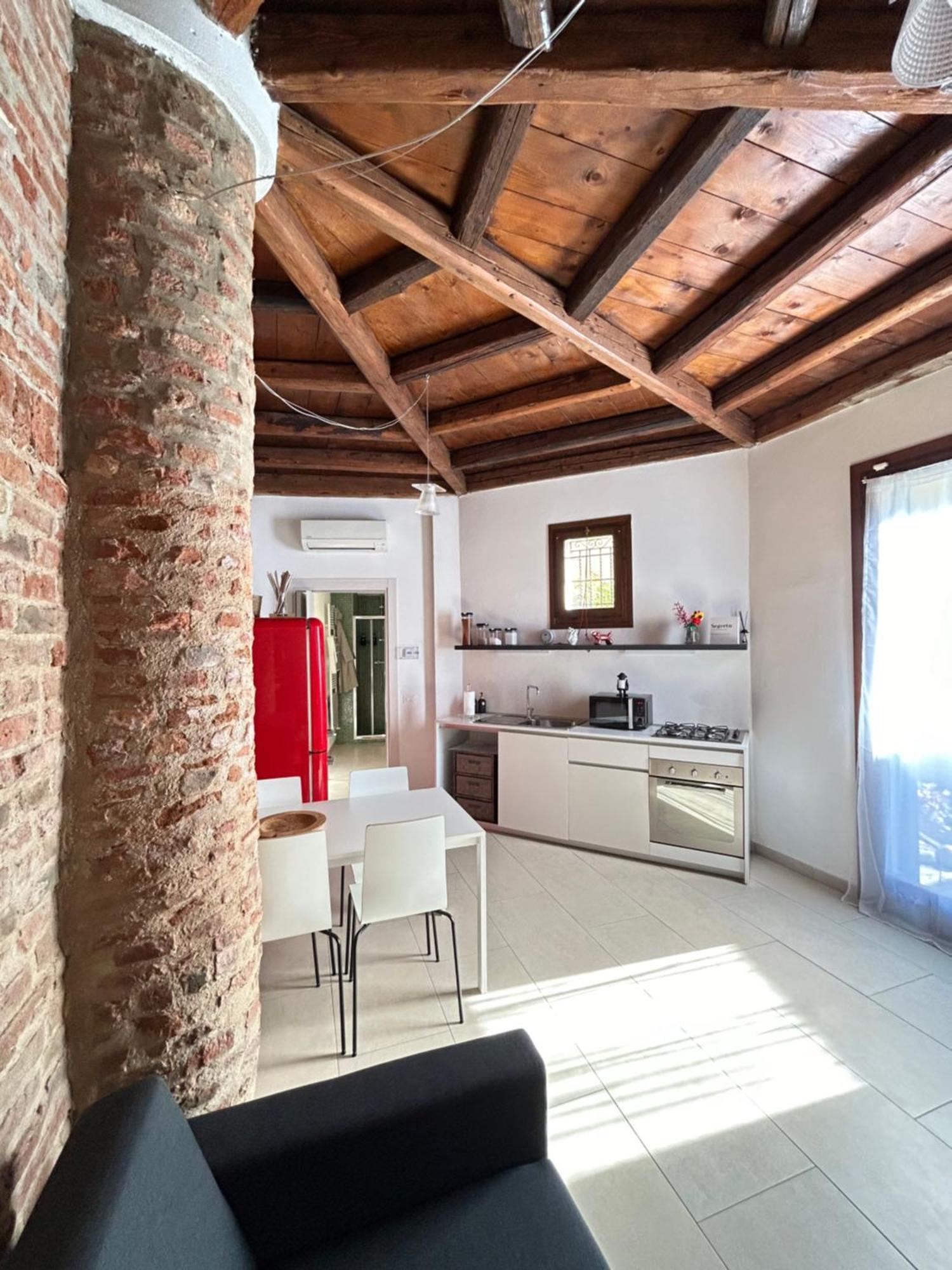 Chiesetta Abside Ex Seminario -Apartment Rovigo Exterior photo